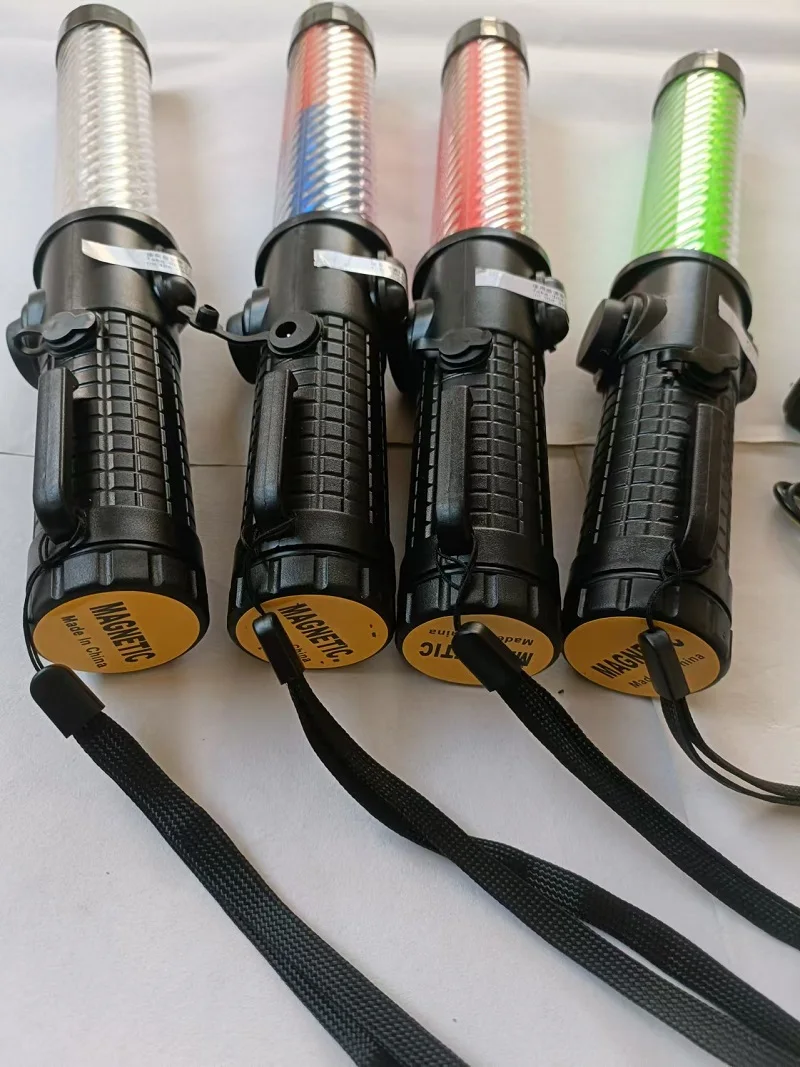 30cm Built-in Rechargeable Multi-function LED Traffic Rod Warning Light Whistle Magnet Hook Buzzer Road Congestion Relief Tools