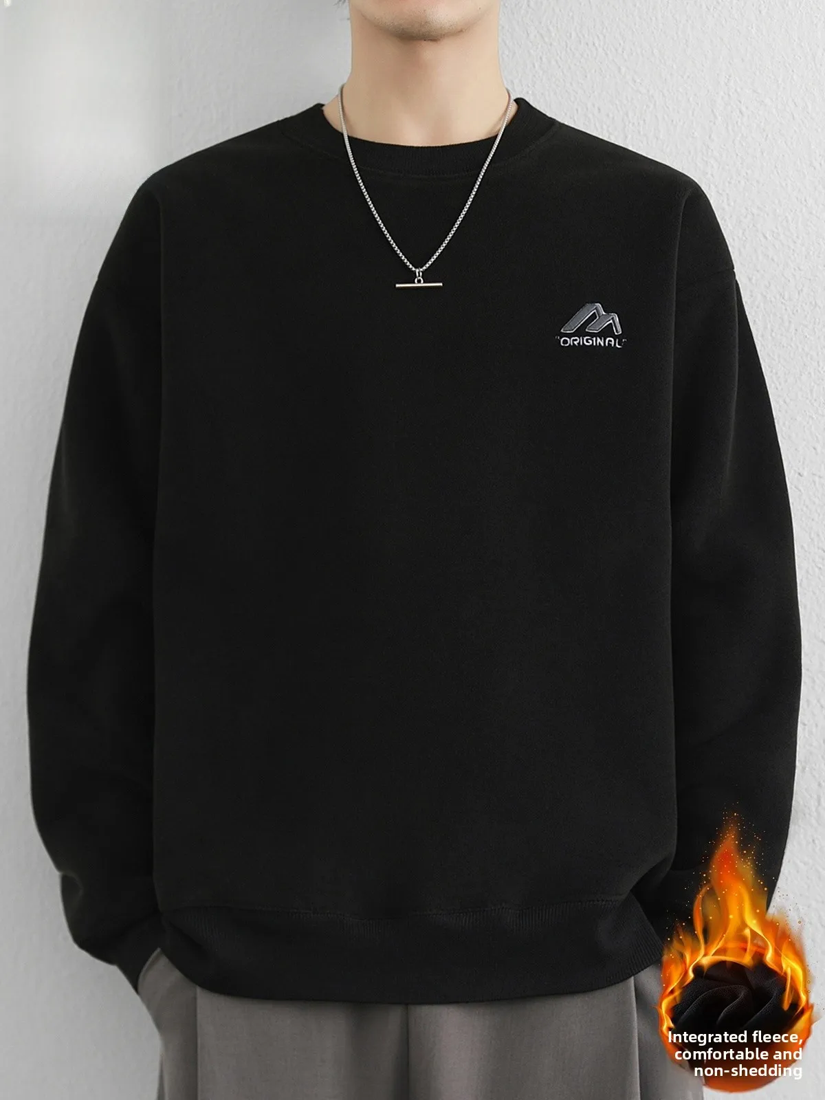 

Men's round Ne Sweatirt Winter New Arrival Inteated Fce Warm Casual Overhead Base irt Youth Faion