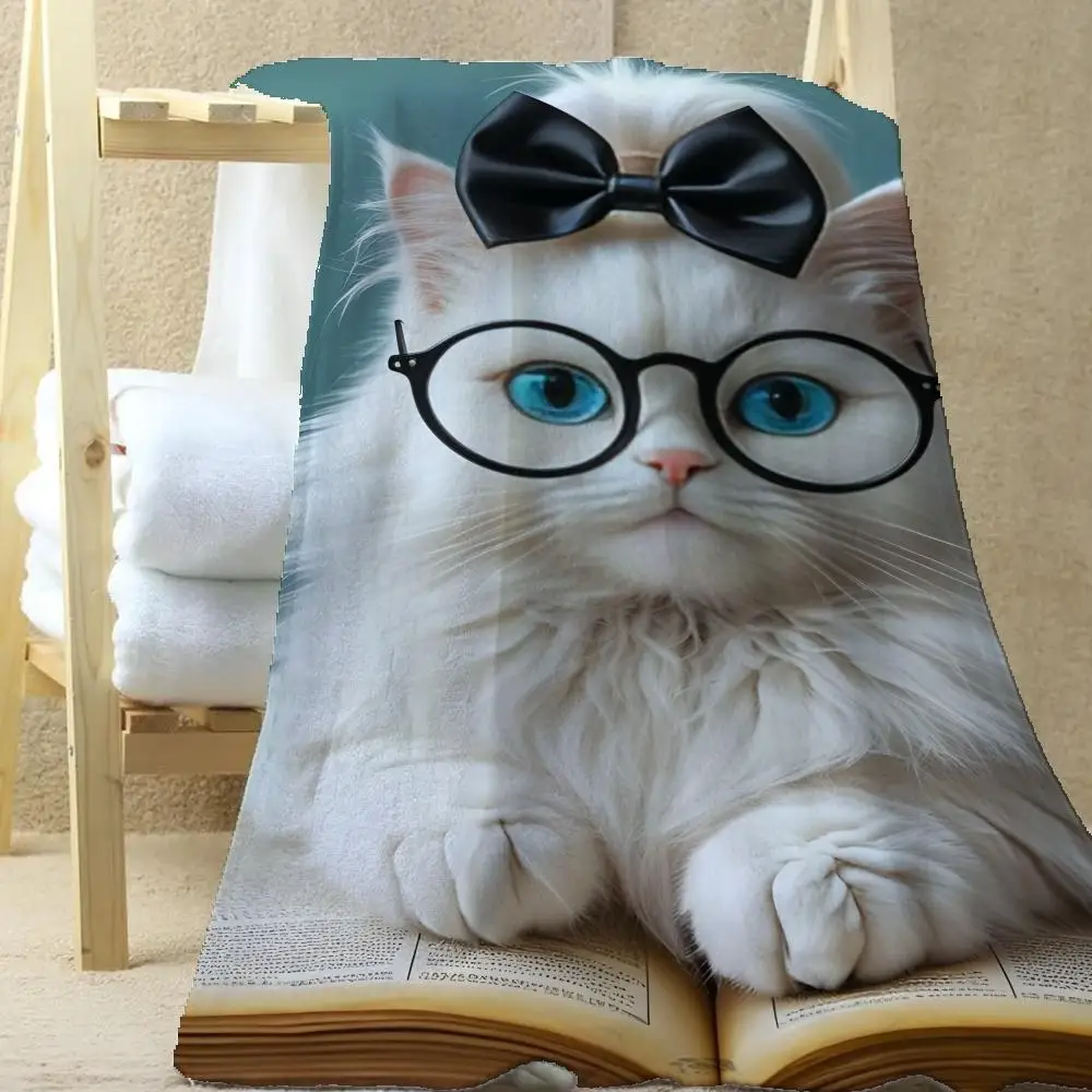 

The cat that reads Throw Blanket Aesthetic Art Flannel Blanket Portable Home Travel Camping Sofa Picnic Thickening Flannel Blan