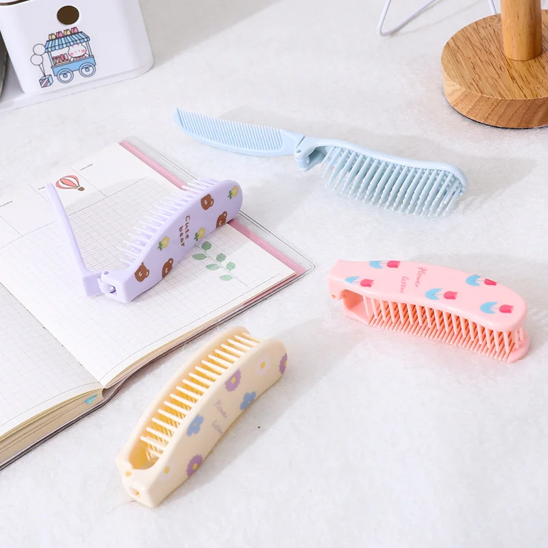 1pc Mini Baby Girls Hairbrush Cute Cartoon Bear Bunny Puppy Hair Comb Small Portable Fold Kids Girl Hair Brush Hair Accessories