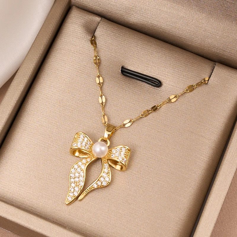 Exquisite and Gorgeous Pearl Stainless Steel Big Bow Necklace Classic Girly Dinner Clavicle Chain