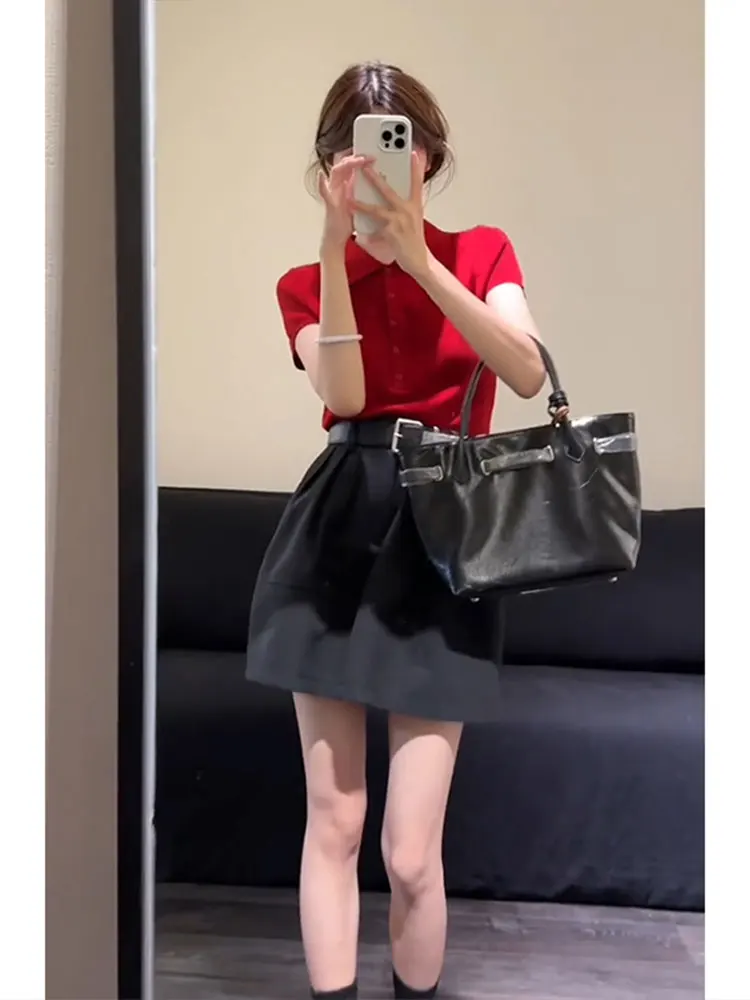 

Red Large Size Neck Short Sleeve Knitted Sweater Women's Fashion Set with Black Skirt Shouldered Design Autumn New ...