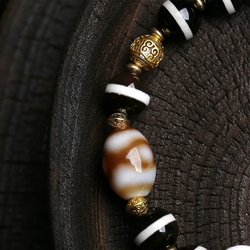Natural Old Syrian Inlaid Bead Single-Strand Root-Style Gourd Painted Peach Heart-Shaped Buddhist Bead Bracelet view 3