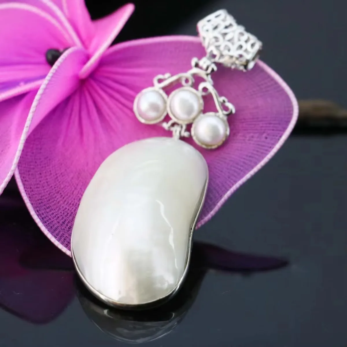 

29X48mm Fashion Ethnic Chic White Abalone Freshwater Pearl Beads Short Pendant Simpleness for Necklace Making Jewelry Crafts Diy