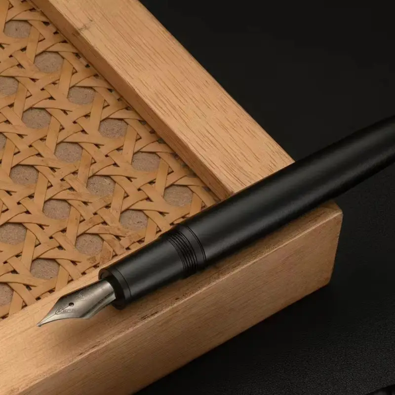 Huashi Lai   Z60   Metal Pen Hand Polishing 35 # Adult Student Calligraphy Practice Pure Hand Polishing Long Blade Pen Tip