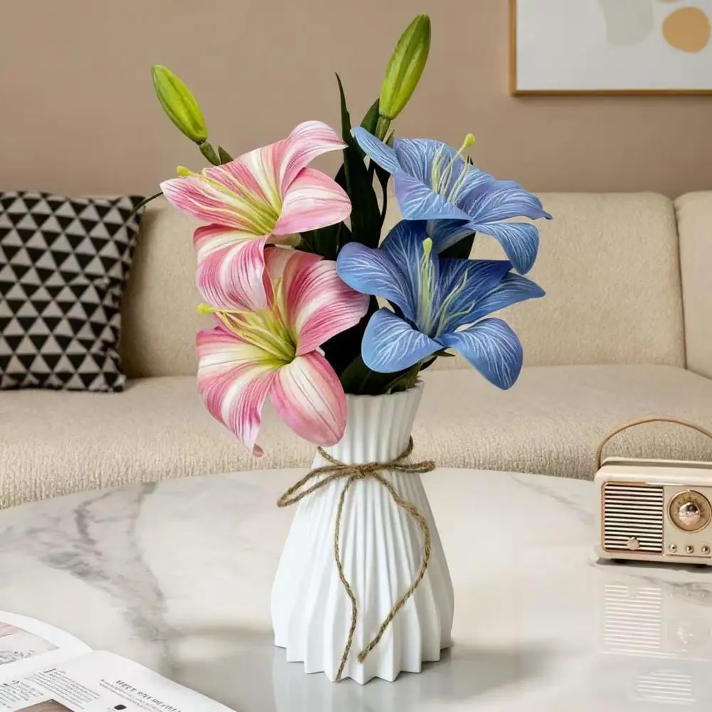 White Faux Ceramic Vase Blow Molding Vase Ribbed Design Modern Vases Decorative Flower Holder with Jute Rope Bow Home Decor