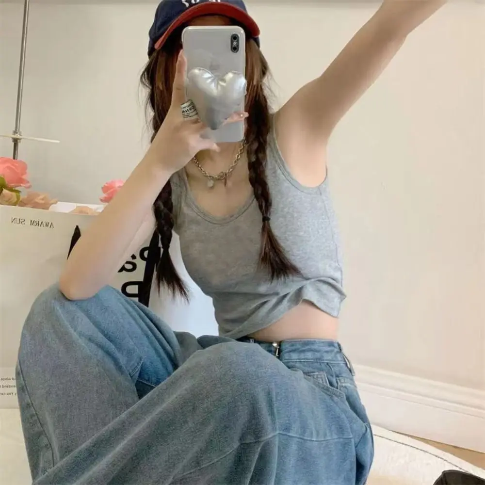 

Sexy Strap Vest Hot Sale Slim Knitted Outerwear Vest Sleeveless Breathable Short top Summer