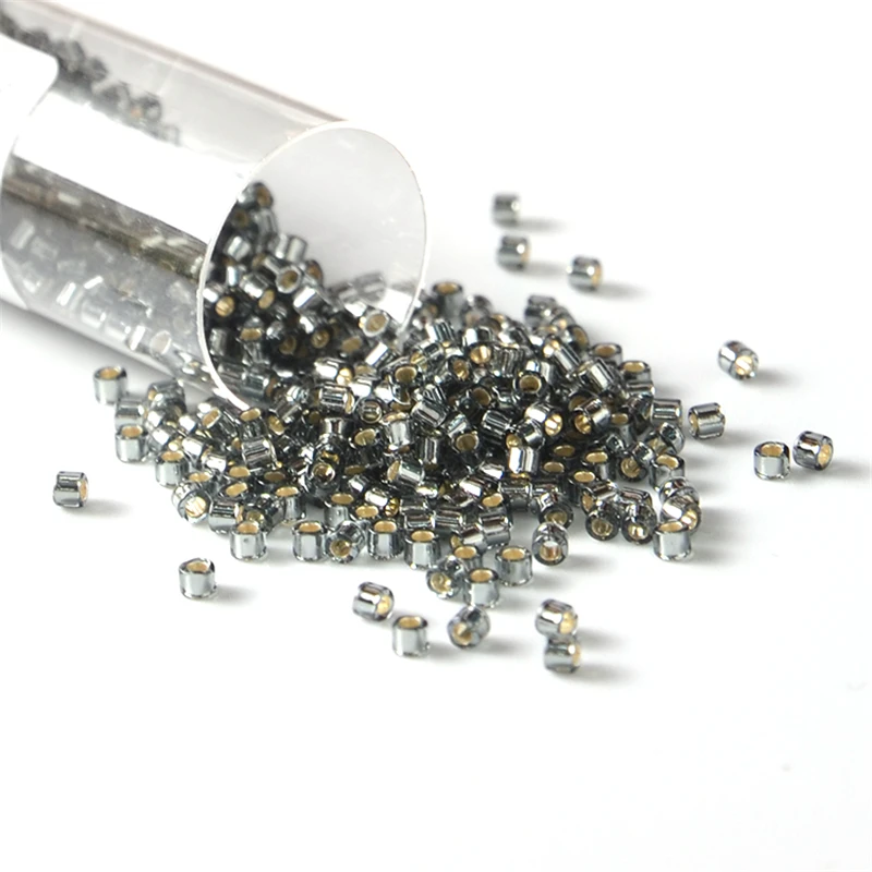 2.2mm 10/0 Japan Miyuki Delica Beads 10g/Tube 1080pcs Glass Seed Beads for Jewelry Making Necklace Bracelet Diy Accessories