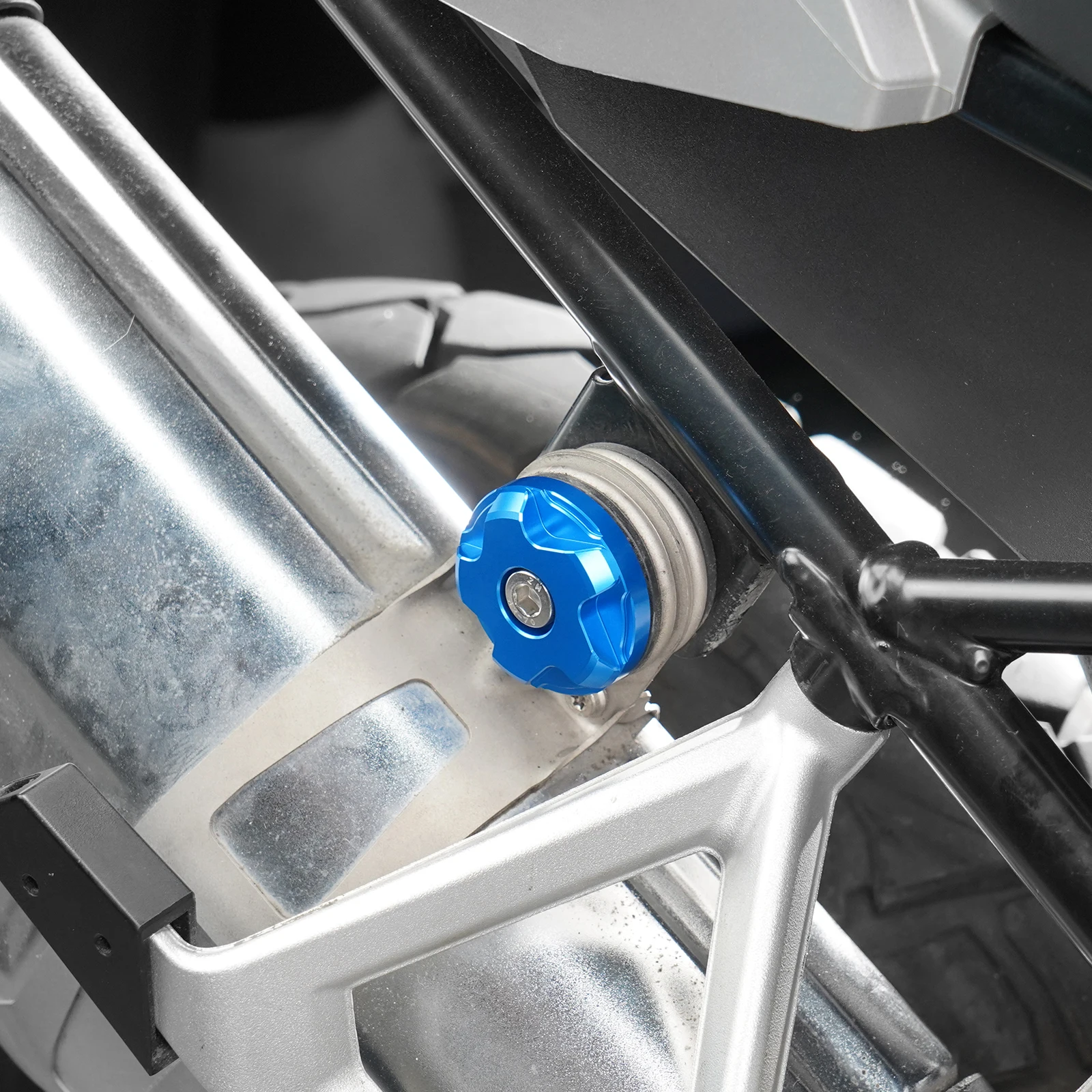 NICECNC Aluminium-Auspuffhalterungsbolzen für BMW R1250GS Adventure R 1250 GS R 1250 GS ADV 2024 2023 2022 2021 2020 2019 – Detail 19
