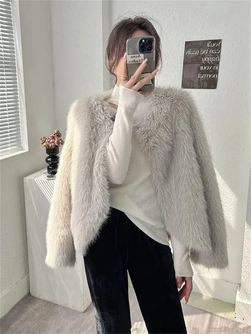 

Autumn And Winter New Short Fur Coat Women'sLmitation Tuscany