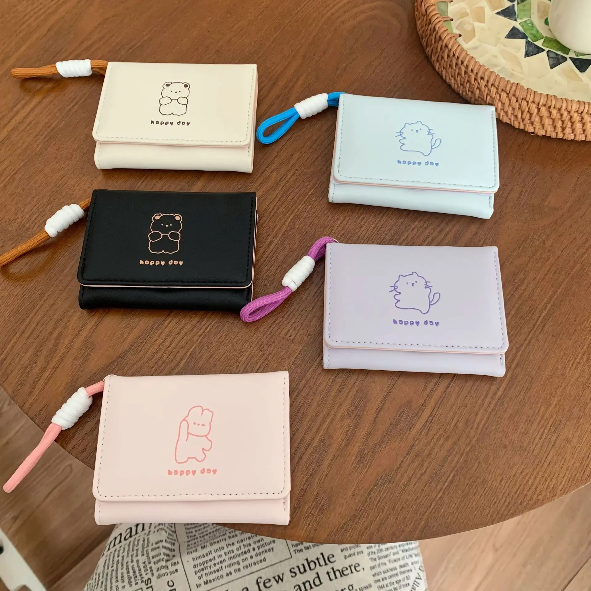 

Новый женский кошелек, женский короткий студенческий кошелек с несколькими картами, держатель для карт с медведем, большая вместительная сумка для карт, кошелек для монет, кошелек для девочек C296