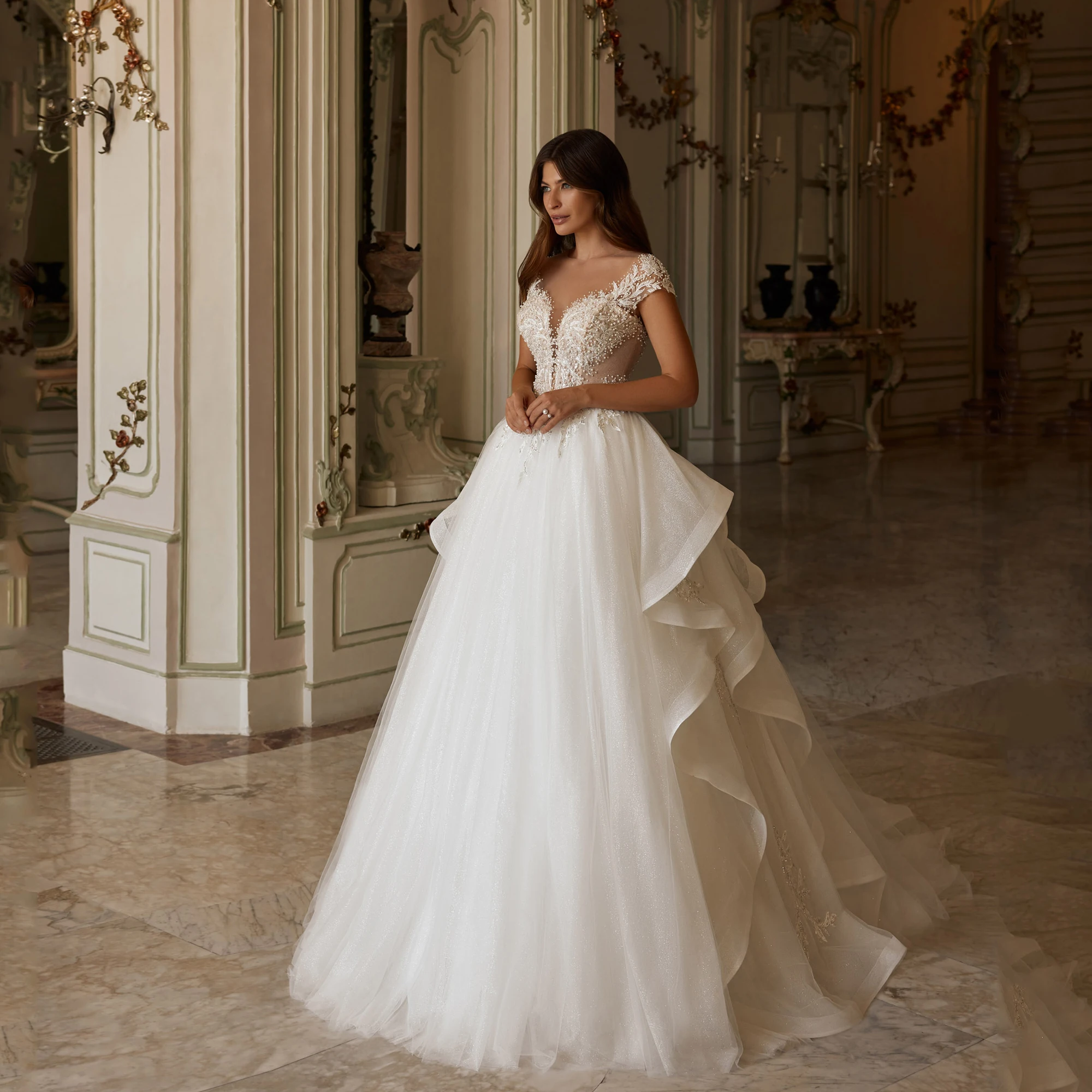 

Sweetheart Shiny Wedding Dresses for Bride Lace Appliques Beadings Button Back A-Line Glitter Tulle Short Sleeve Customised
