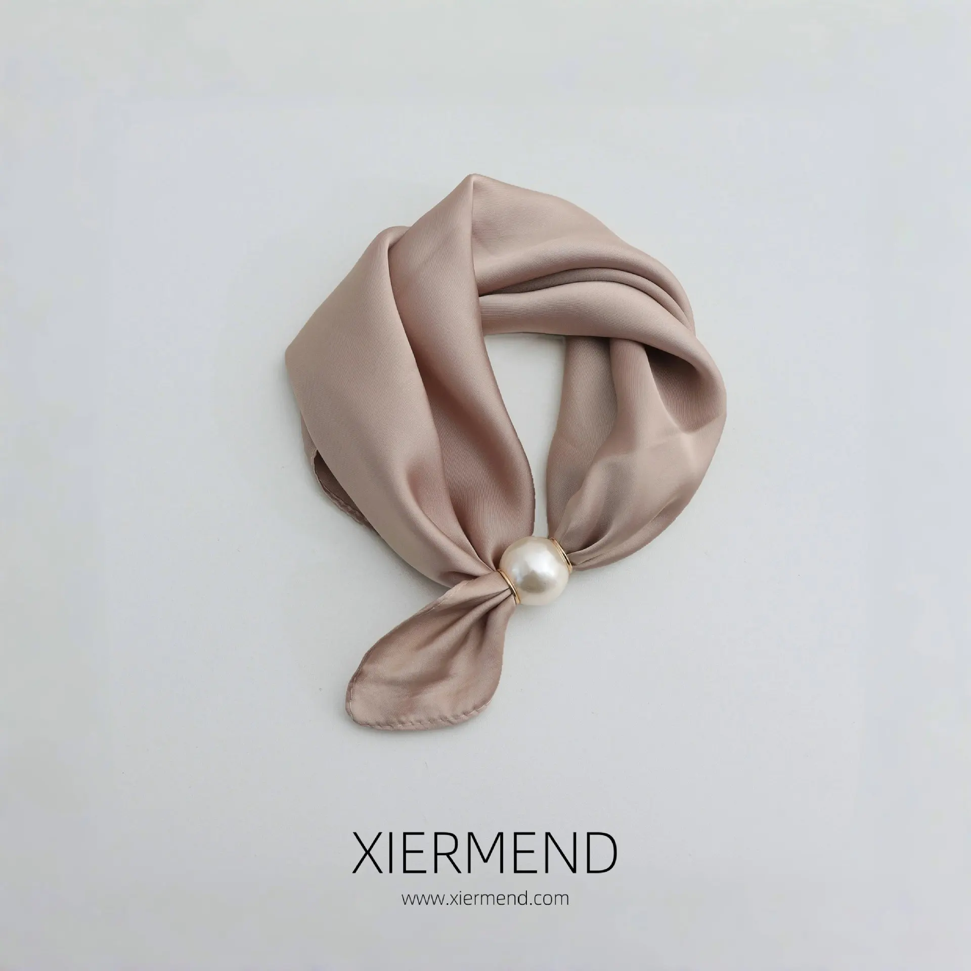 2025 Necklaces Pearls Magnetic Buckles Scarves Short Collarbones Clothing Accessories Neck Protection Women Solid Silk Scarves