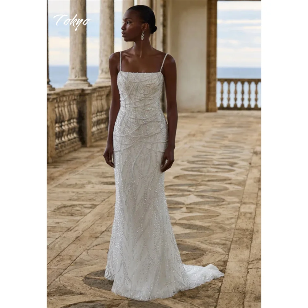 Tokyo Maßgeschneiderte weiße Brautkleider mit Spaghettiträgern, abnehmbaren Ärmeln, Reißverschluss hinten, Brautkleid, A-Linie, Hofschleppe, Brautkleid
