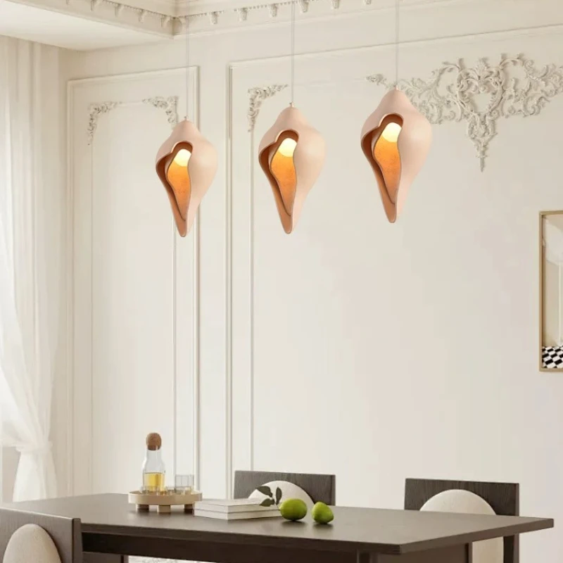 French Resin Wabi Sabi Conch Chandelier Art Designer Stair Light At The Bedside for Living Dining Room Bedroom Study