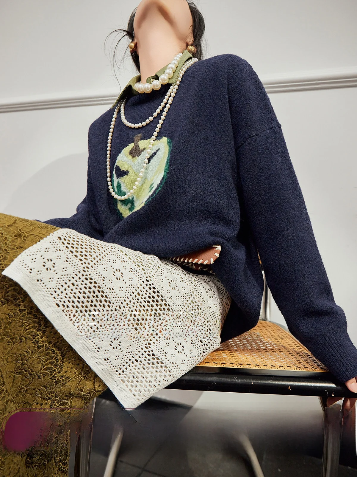 

Женский свитер свободного кроя с круглым вырезом и длинными рукавами для осени и зимы, модный повседневный стиль