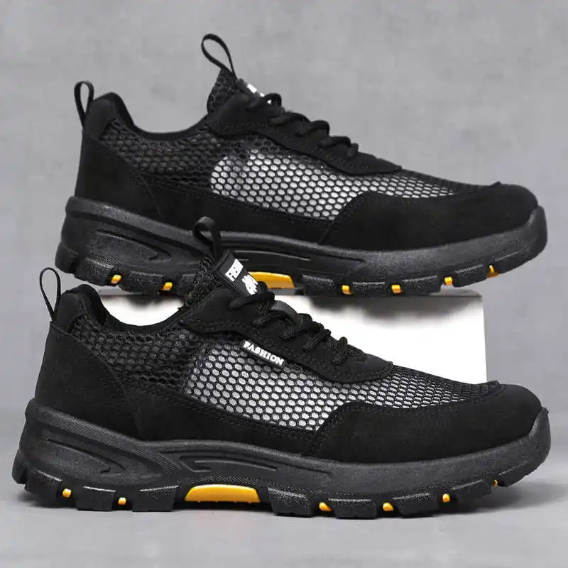 

In The Forest Flat Sole Skate Shoes Man Walking Outdoor Sports Vip Luxury Sneakers Loafter Vintage League Jogging Outside