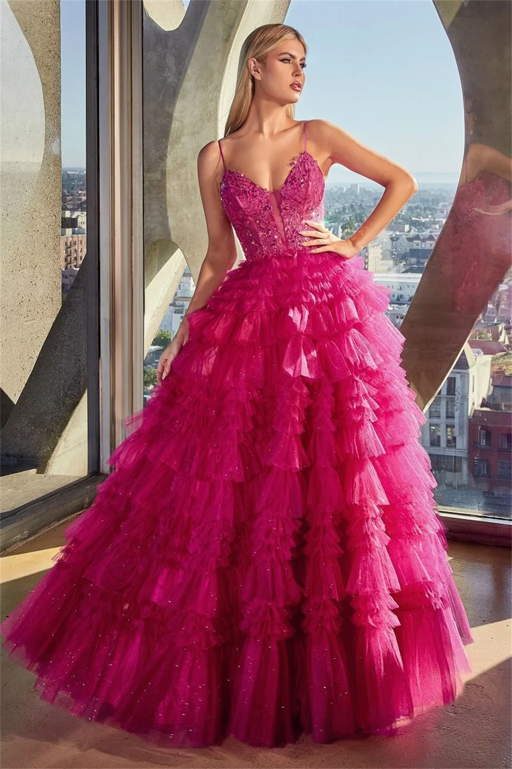 

Spaghetti Straps V-Neck Tiered Ruffles Prom Dresses Sparkly Lace Appliques Sheer Corset Formal Cocktail Party A-line Ball Gowns