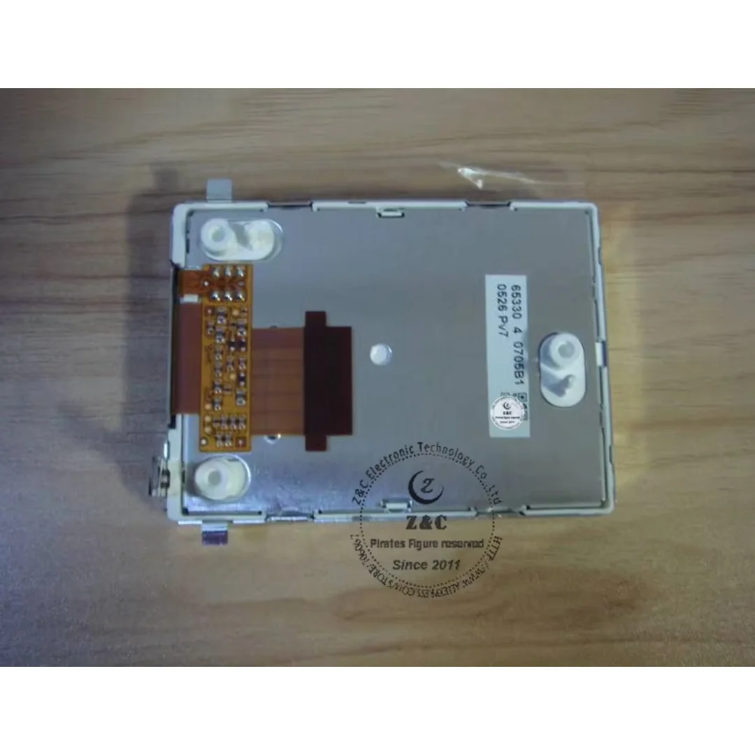 

Новый оригинальный L5F30858P00 GCX082AKM-E 3,5-дюймовый ЖК-дисплей малого размера для автомобильных DVD/GPS-навигационных систем