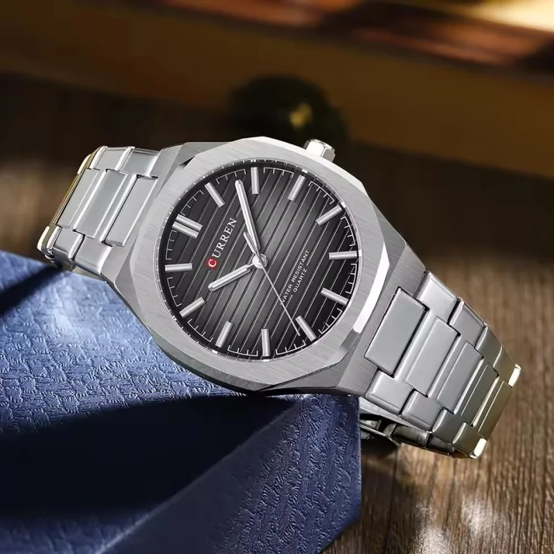 CURREN 8456 جديد فاخر الأعمال مقاوم للماء ضوء الليل الرجال الكوارتز الفولاذ المقاوم للصدأ حزام ساعة مقاوم للماء الساعات للرجال reloj