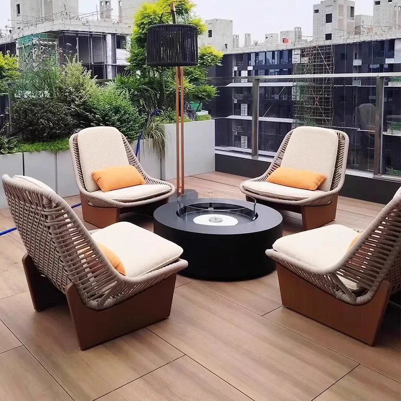 Custom Outdoor Sofa Set Northern Europe Design PE Rattan Waterproof For Hotel Balcony Courtyard Villa Homestay Leisure Combinati