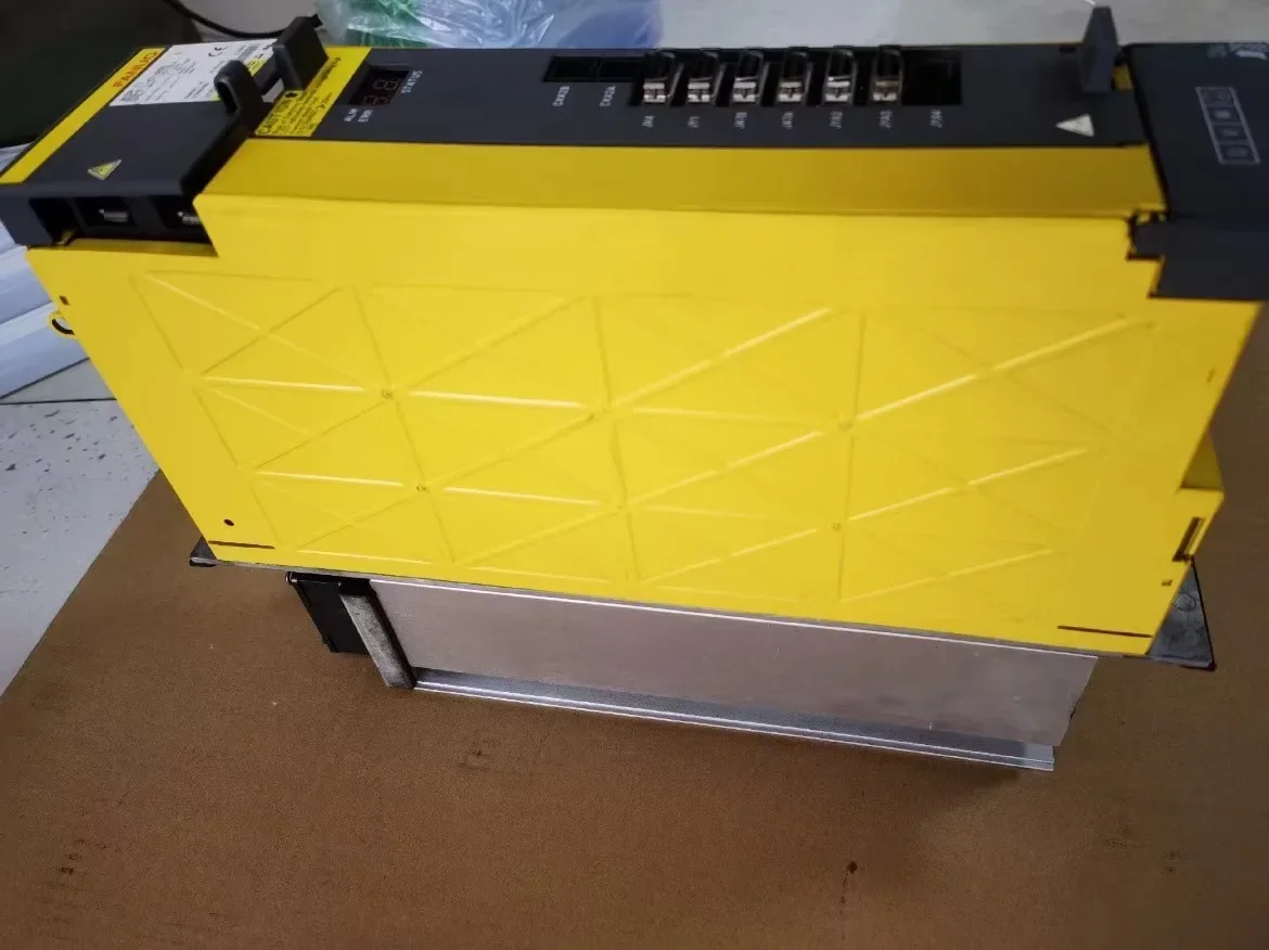 A06B-6111-H011 second-hand tested ok  Servo Drive in good Condition