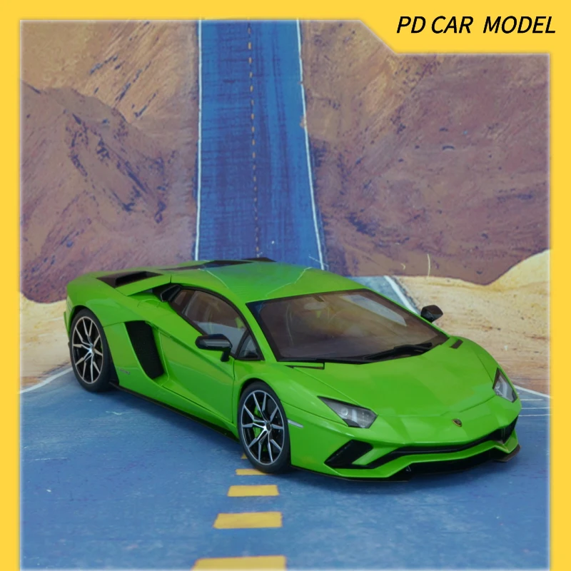 AUTOART Collectible 1:18 FOR  LAMBORGHINI AVENTADOR S GREEN   Gift for friends and family