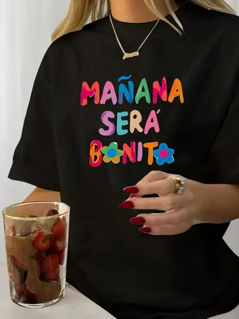 Camiseta de cuello redondo con design de manga para mujer camiseta con estampado Vintage Karol G Manana Sera Bonito manga #1