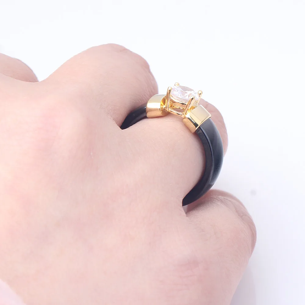 Luxury Brilliant Zircon Black White Ceramic Ring For Women Finger Jewelry Accessories High-quality Wedding Engagement Gifts