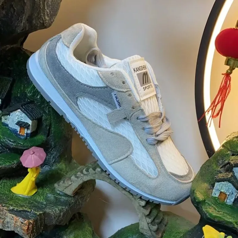 2026 New Fashion Women Sneakers Walking Skateboarding Shoes Lace-Up Casual Shoes Jogging Casual Sneakers De Mujer Size 35-40
