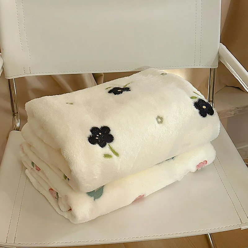 Korean Sweet Floral Blankets Four Season Nap Blanket Air Conditioner Soft Warm Одеяла Office Sofa Comfortable Cobertor Manta Ins