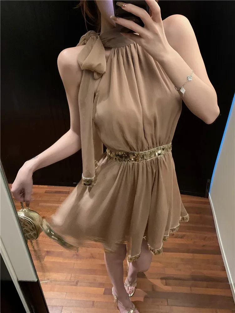 Celebrity Lady Halter bufanda retales con lentejuelas una línea Mini vestido mujeres nueva moda de verano vacaciones sin mangas corto una línea vestido