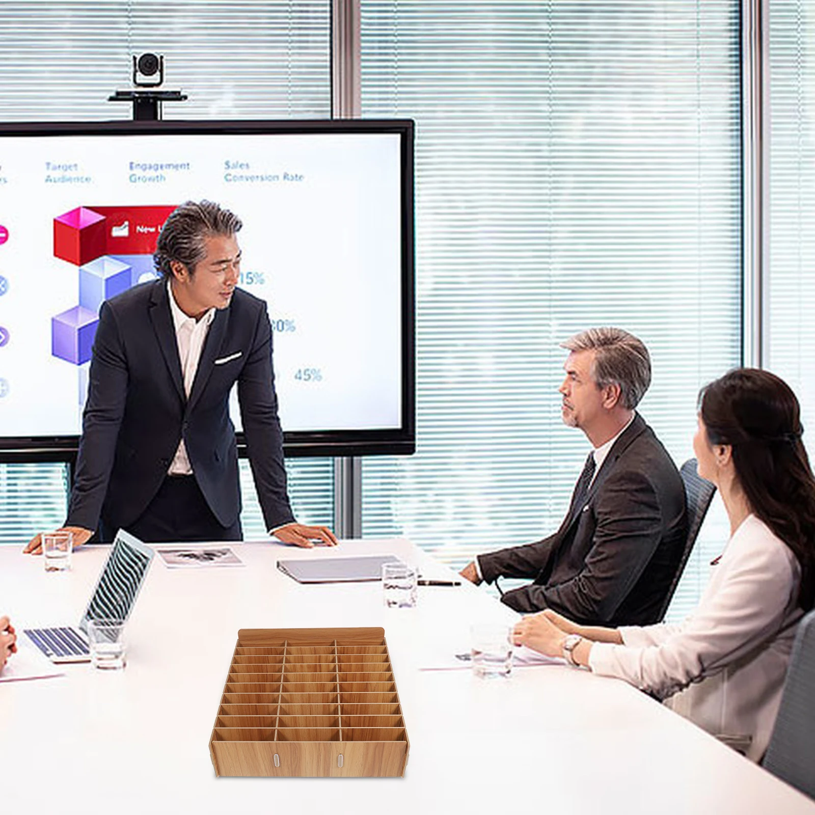 30 Grids Storage Box Wooden Cell Phone Rack for Classroom Meeting Room Practical Mobile Phone Finishing Box Desk Organizer