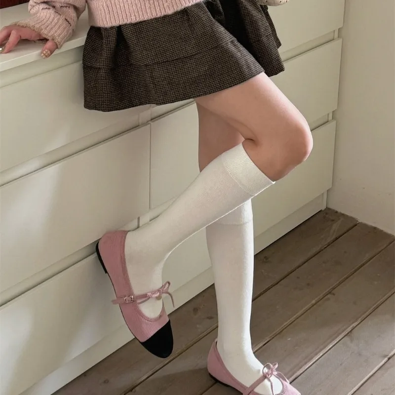 White Socks Women's Solid Color Seamless Cotton Knitted Stockings Autumn/Spring Knee High Sock JK Retro Long Compression Socks