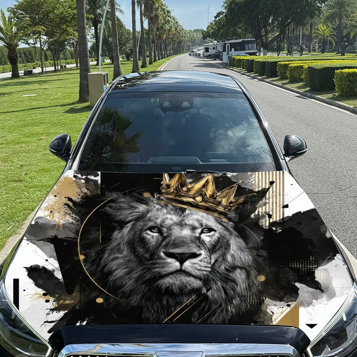

Black - Gold Crowned Lion Car Vinyl Wrap, PVC Material Waterproof Car Hood Sticker, Self-Adhesive Scratch-Resistant Stickers for