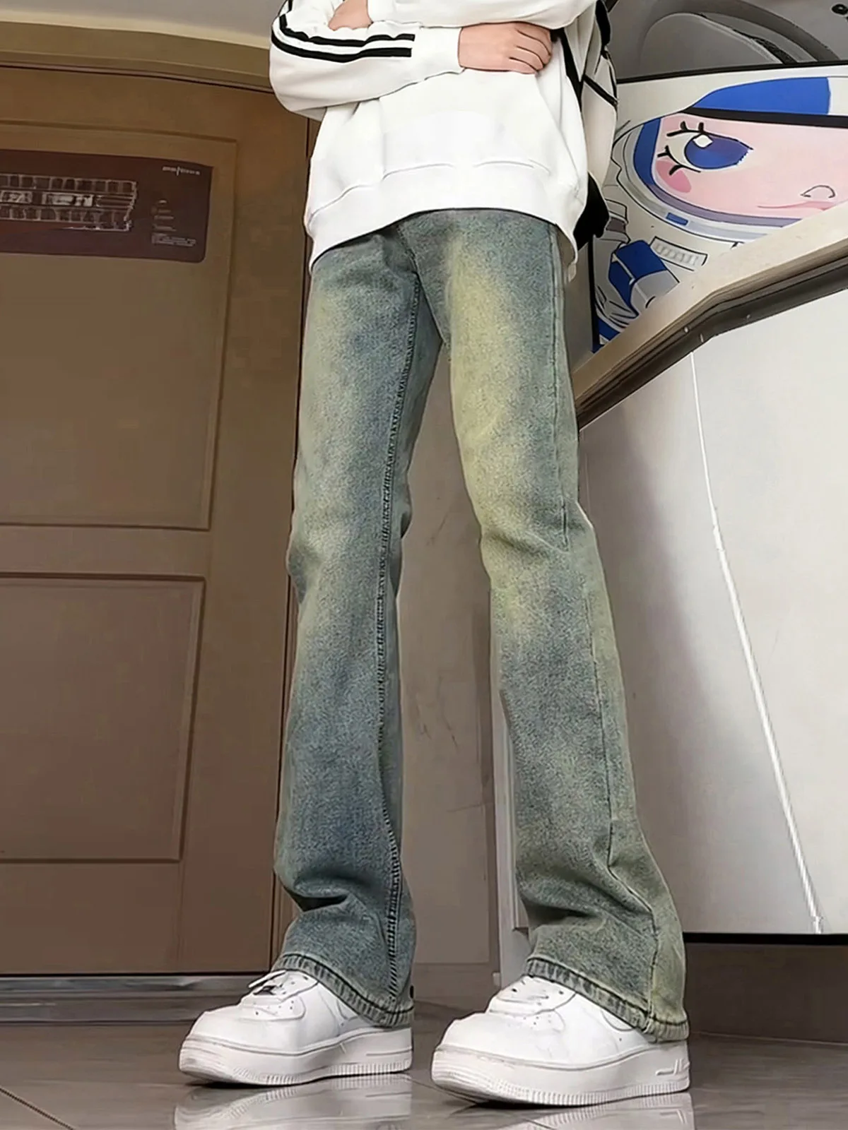 

Retro American Vibe Blue Jeans Men Women Slim Fit Straight Leg Micro Flared Pants Waed Denim Youthful Trend Spring Wear