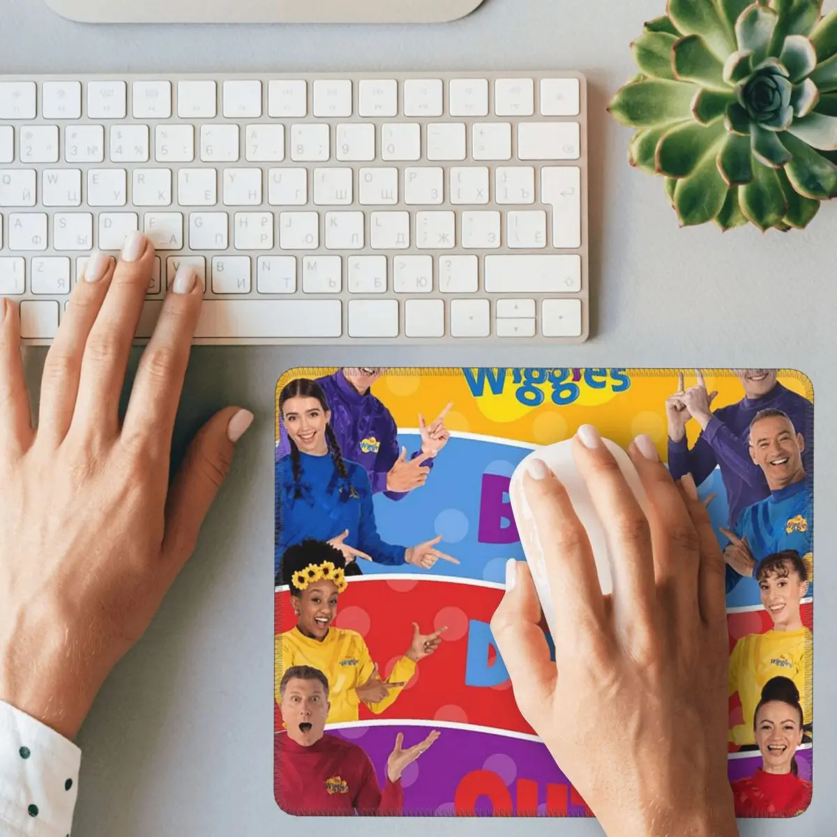 The Wiggles Tv Show Music Band Multi-size Mouse Pad Computer Keyboard Mouse Mat Gaming PC Laptop Desk Mat Accessories Table Mats