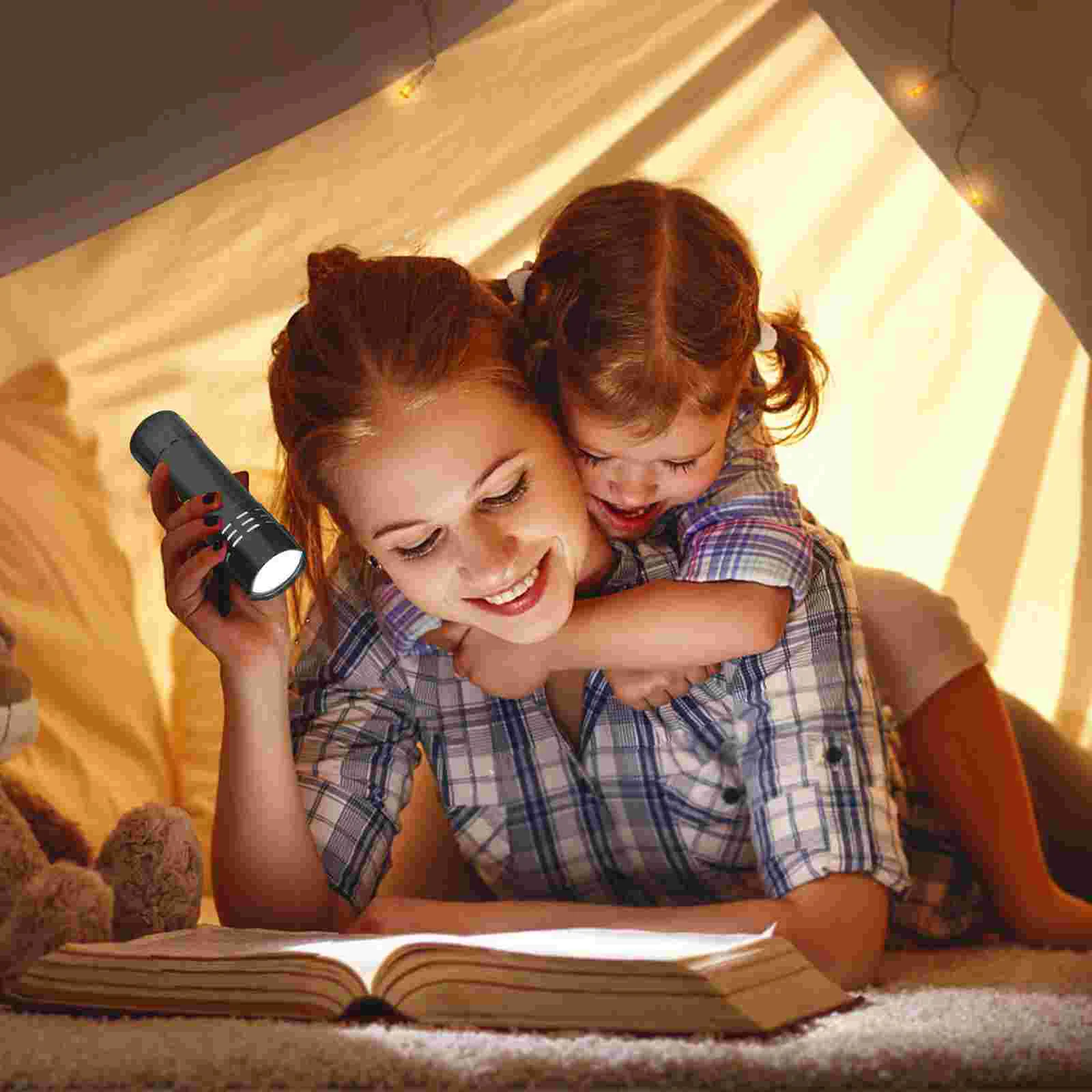 Lampe de poche Cachée avec Compartiment, Cache-espèces Secrets, Accessoires d'Évaluation