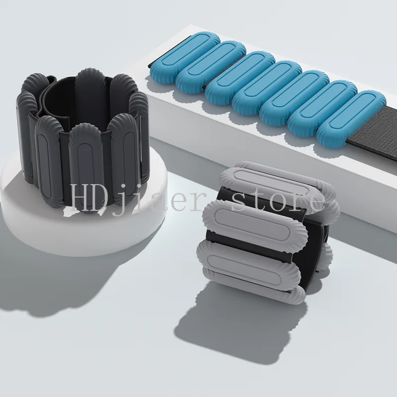 

shell-shaped silicone wristband, a weight-bearing that injects double the energy into swimming, fitness, and Pilates