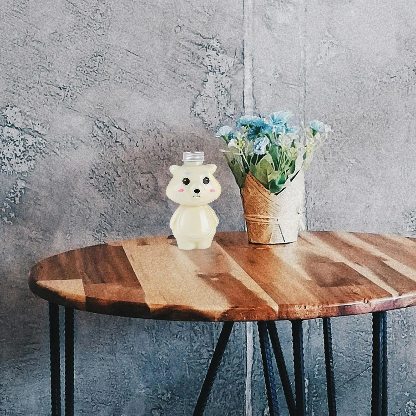 

4pcs Cartoon Animal Juice Bottle 500ml Clear Drink Bottles Cute Tiger Shape LeakProof Sealed Reusable Milk Tea Jars Lightweight