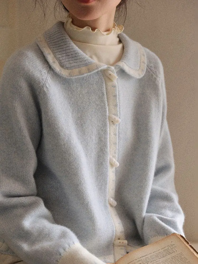 Women's Doll Collar Horn Button Sweaters Cardigan Spring and Autumn New Lazy Style Casual Loose Age-reducing Knitted Jackets