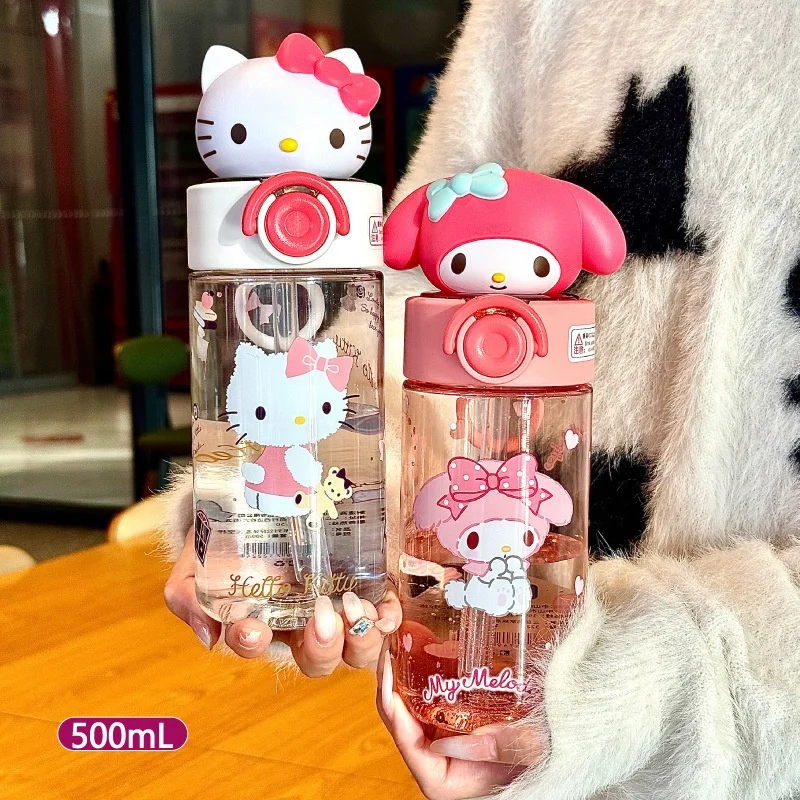Лето 2022, новинка мультфильма «Hello Kitty», милый клубничный медведь для девочек, портативная соломенная чашка из тритана большой емкости, детская соломенная чашка с защитой от падения