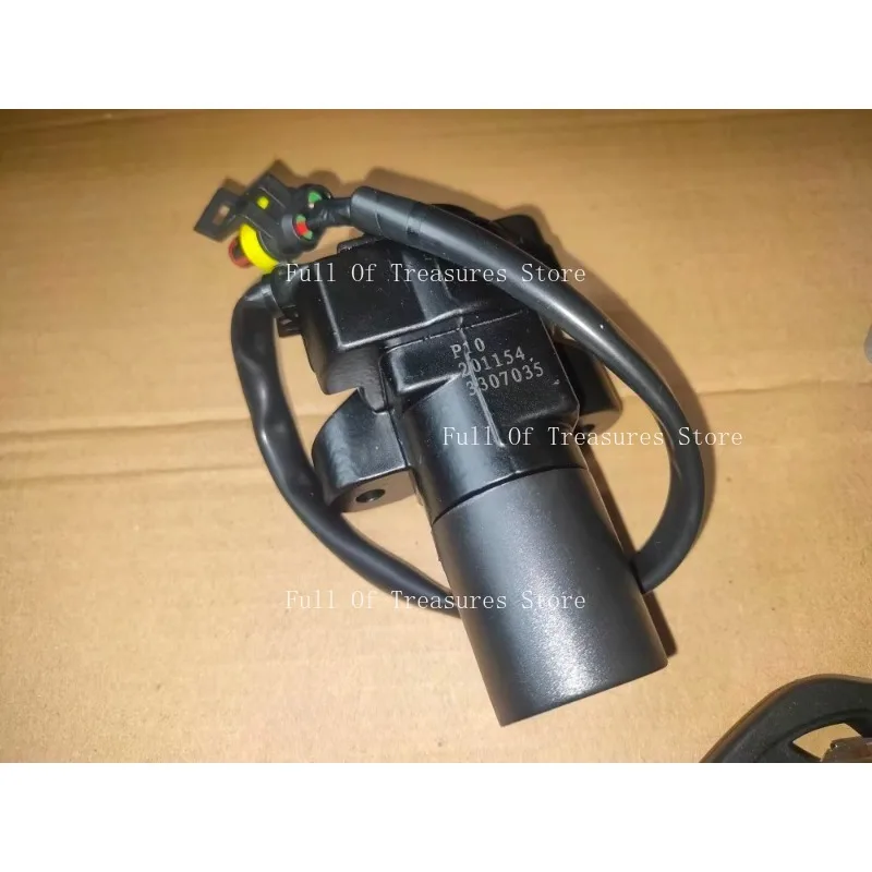 Suitable for QJ300-12 Motorcycle Electric Switch Lock, Fuel Tank Cover, Full Vehicle Lock Plug, Key Blank
