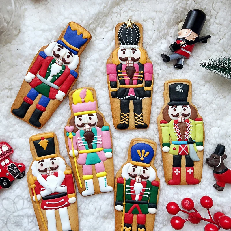 

Christmas Nutcracker Solider Cookie Cutters and Stamps Plastic Christmas Cake Decoration Baking Tools DIY Fondant Biscuit Mould