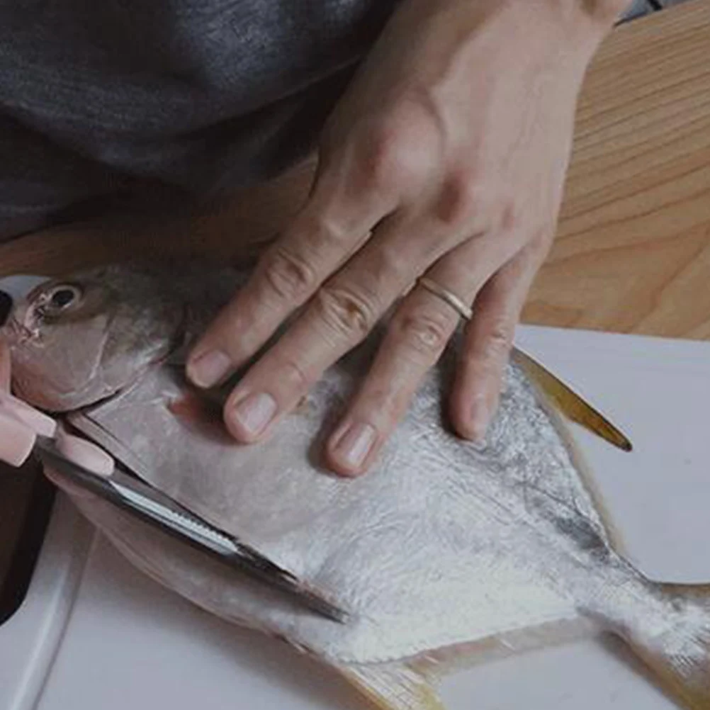 

Kitchen Scissors Multi-purpose Scissors Stainless Steel Food Scissors Jagged Design Roast Scissors Kitchen Tool (Pink)