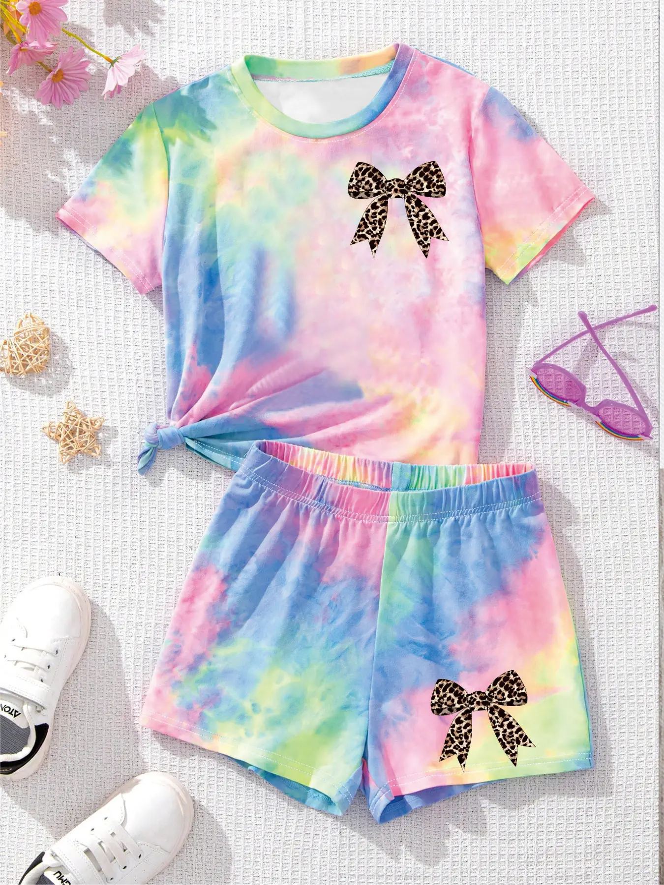 Conjunto de 2 piezas para niñas a la moda, camiseta con estampado de leopardo y lazo en colores pastel y pantalones cortos, conjunto de ropa de verano