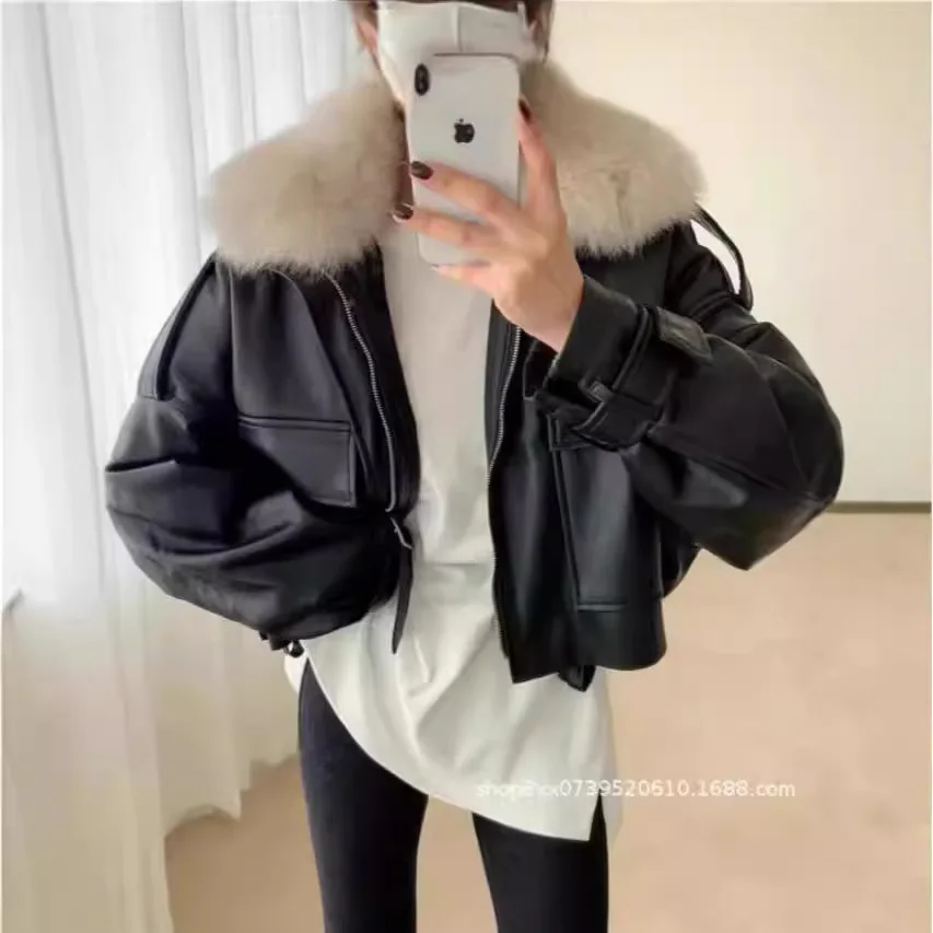 2026 Fleece Thickened Leather Jacket Short Removable Imitation Fox Fur Collar Fur Integrated Jacket Women's Fashion