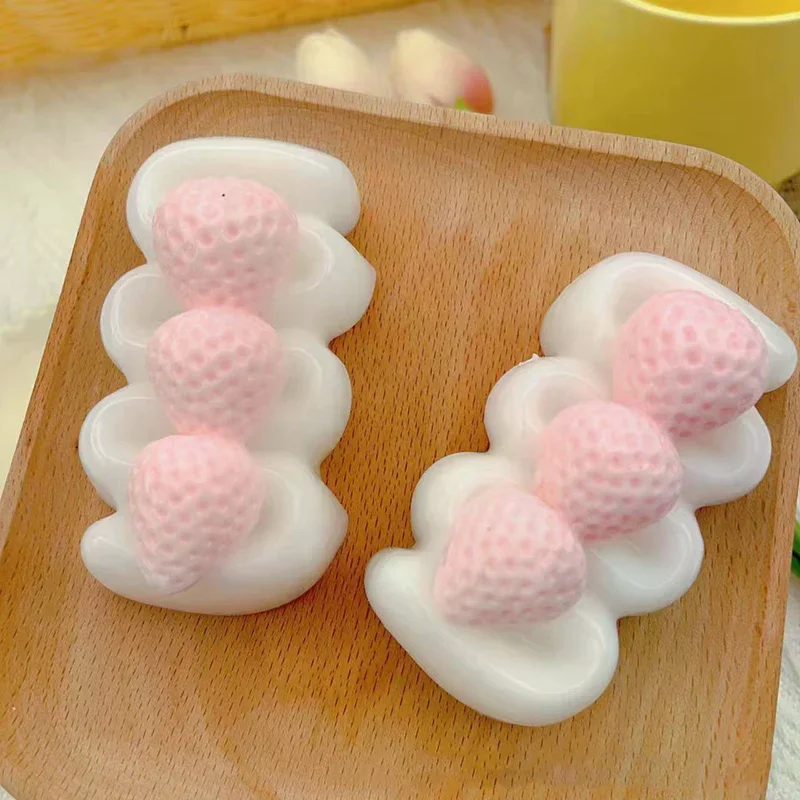

1PC Red Apple Strawberry Egg Tart Strawberry Cream Bar Squishy Stress Relief Toy Sensory Toy For Kids Adults Anxiety Relaxation