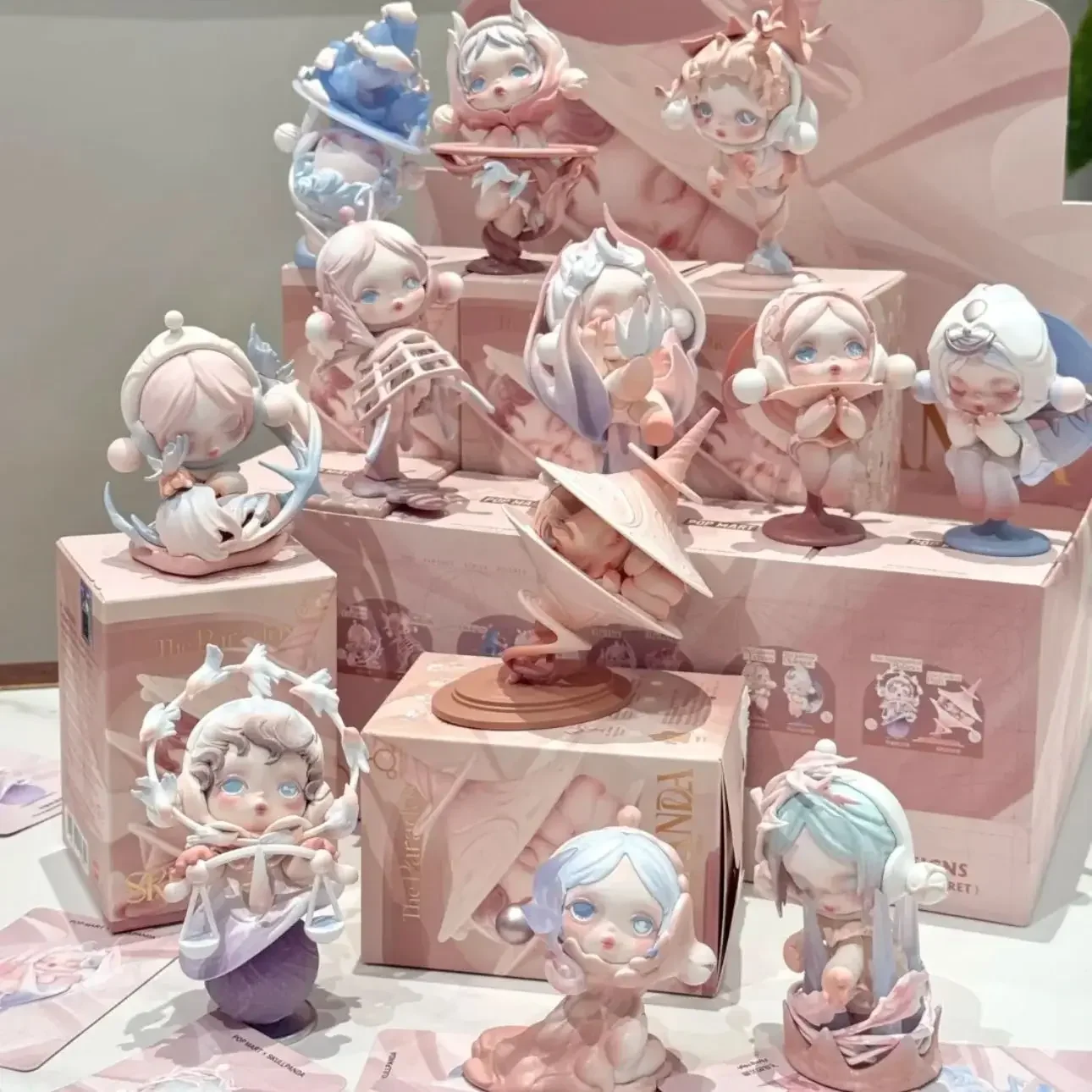 

Genuine POP MART SKULLPANDA The Paradox Series Blind Box Mystery Box Kawaii Figure Doll Surprise Box Desktop Ornaments Gifts