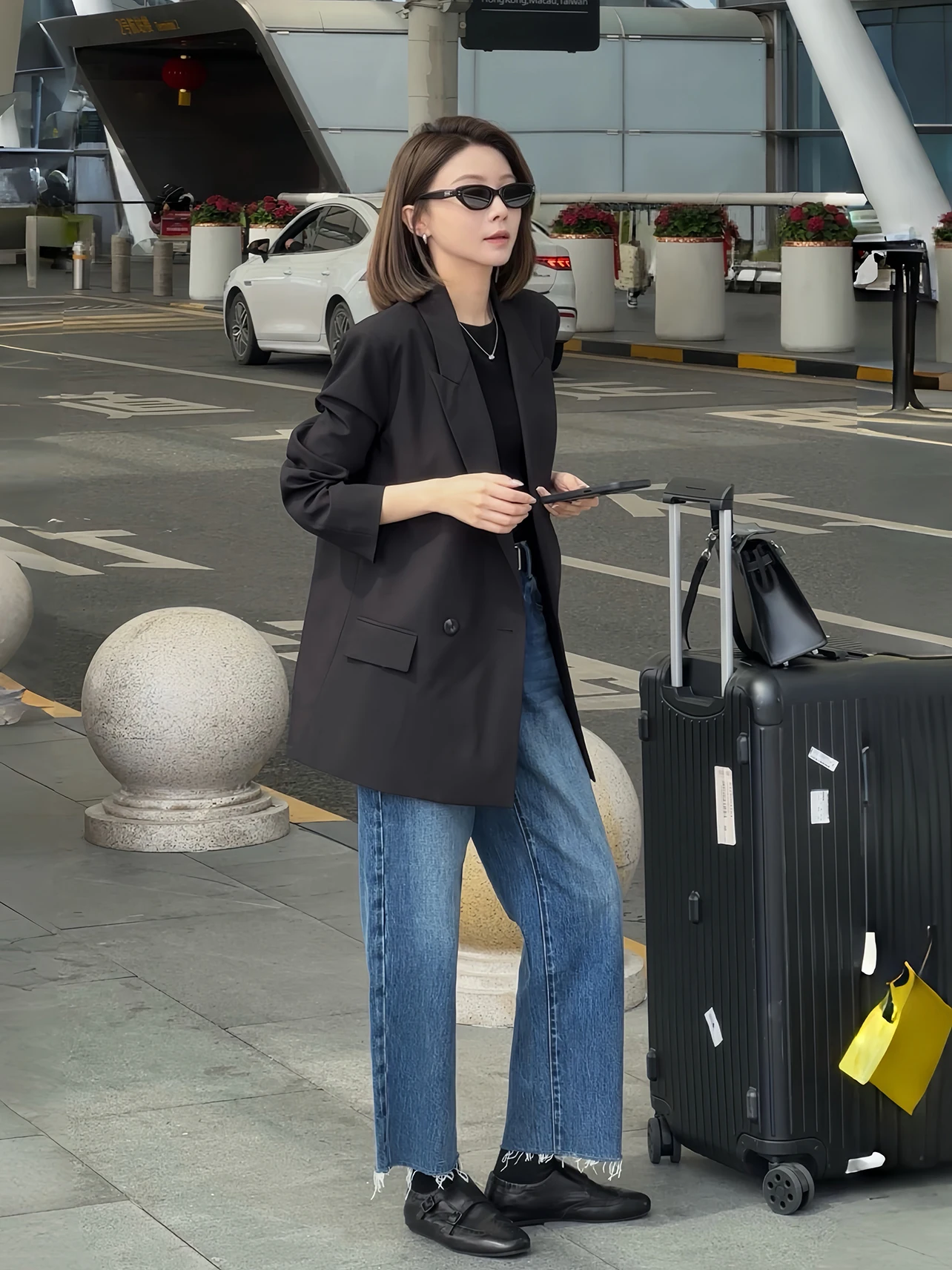 

Универсальные удобные джинсы прямого кроя с бахромой для женщин, классические модные облегающие джинсы для ранней весны от Zhou